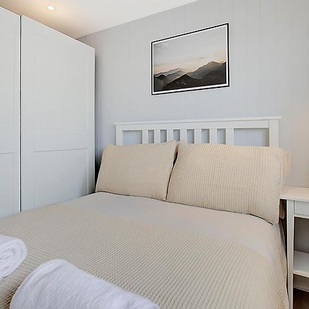 Quality Apartments Close To Tube Hendon Bagian luar foto