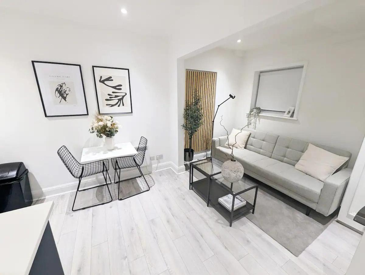 Quality Apartments Close To Tube Hendon Bagian luar foto