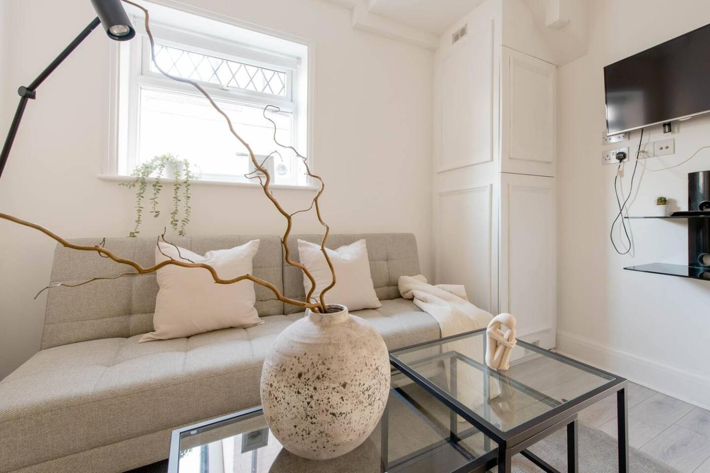 Quality Apartments Close To Tube Hendon Bagian luar foto
