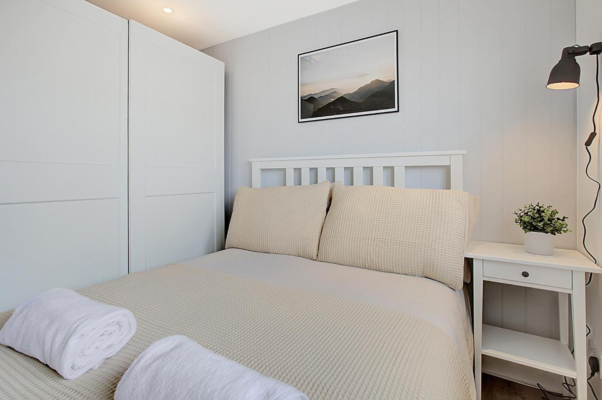 Quality Apartments Close To Tube Hendon Bagian luar foto