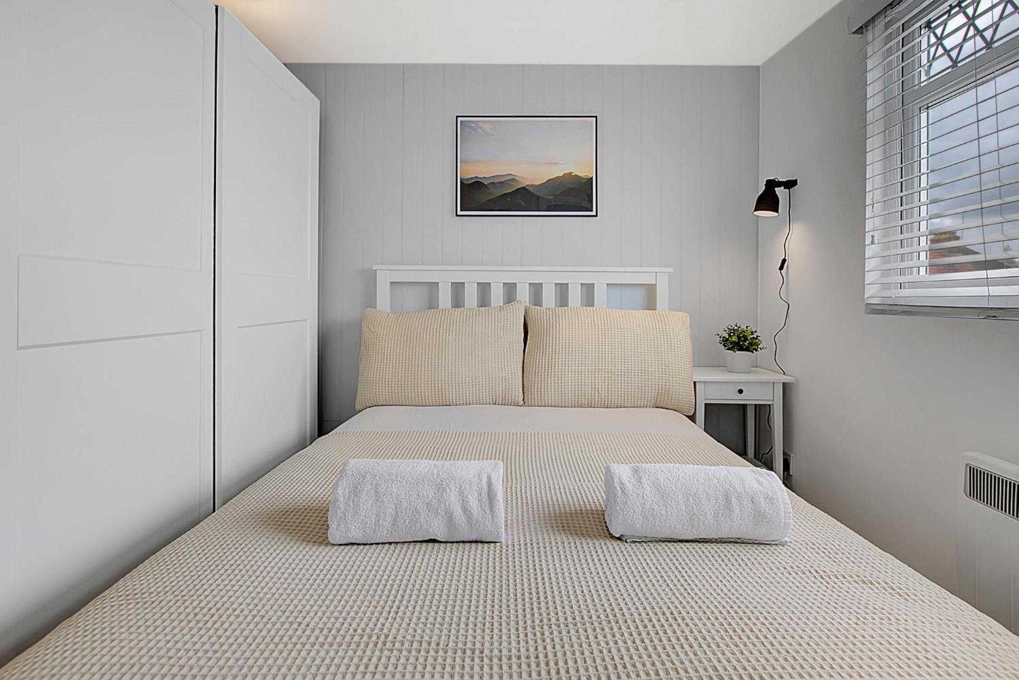 Quality Apartments Close To Tube Hendon Bagian luar foto