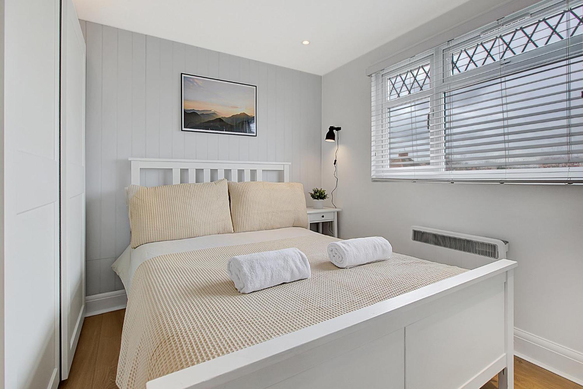 Quality Apartments Close To Tube Hendon Bagian luar foto